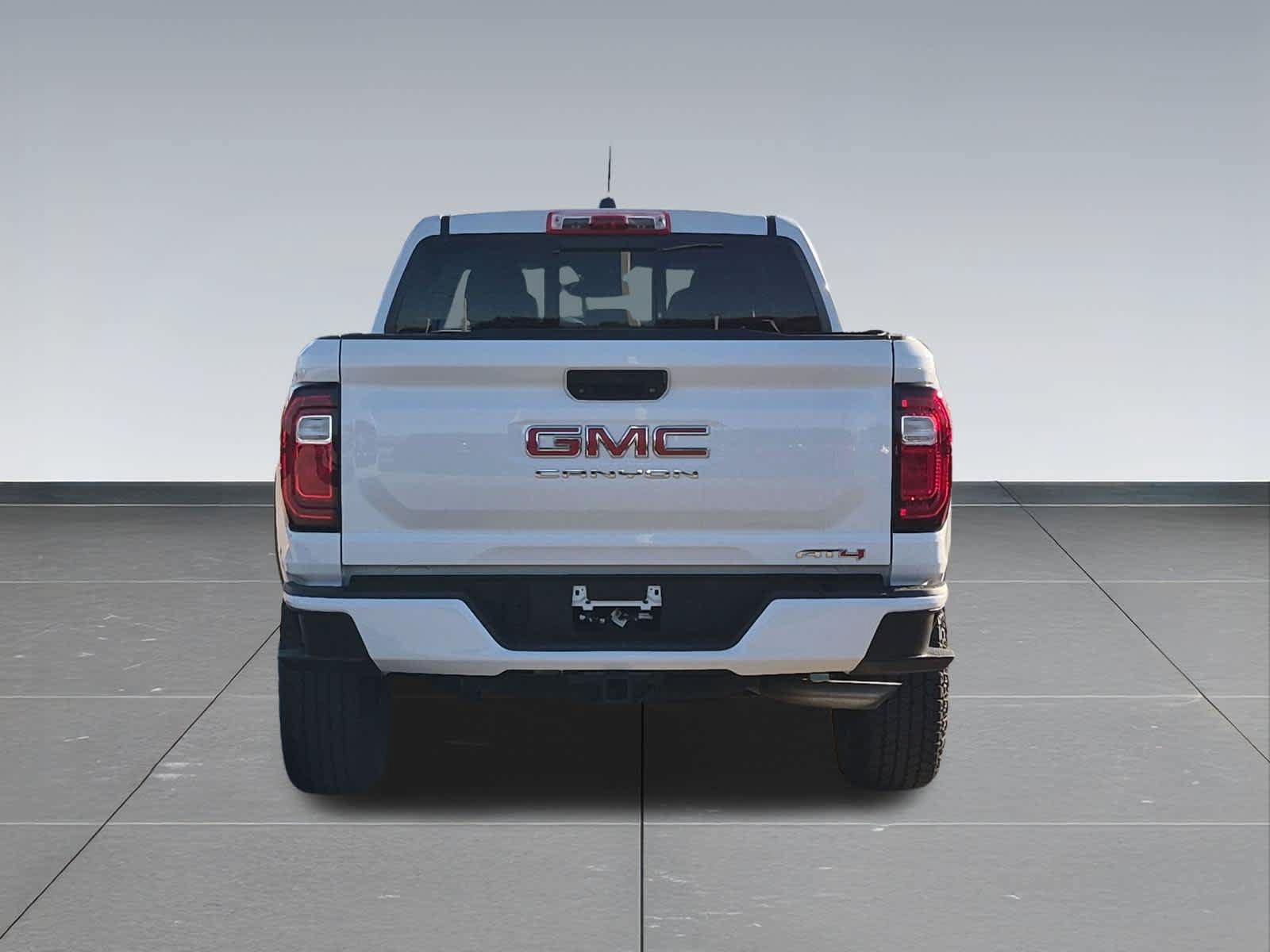 Used 2023 GMC Canyon AT4 AWD/4WD image 5