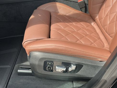 New 2026 BMW X5 sDrive40i w/ M Sport Package image 12