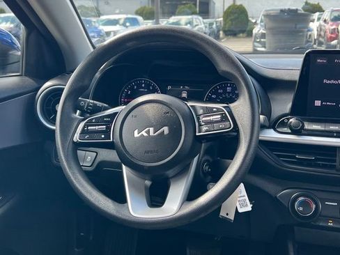 Certified 2024 Kia Forte LXS w/ LXS Technology Package FWD image 12