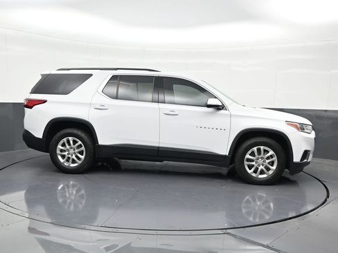 Used 2021 Chevrolet Traverse LT FWD image 7