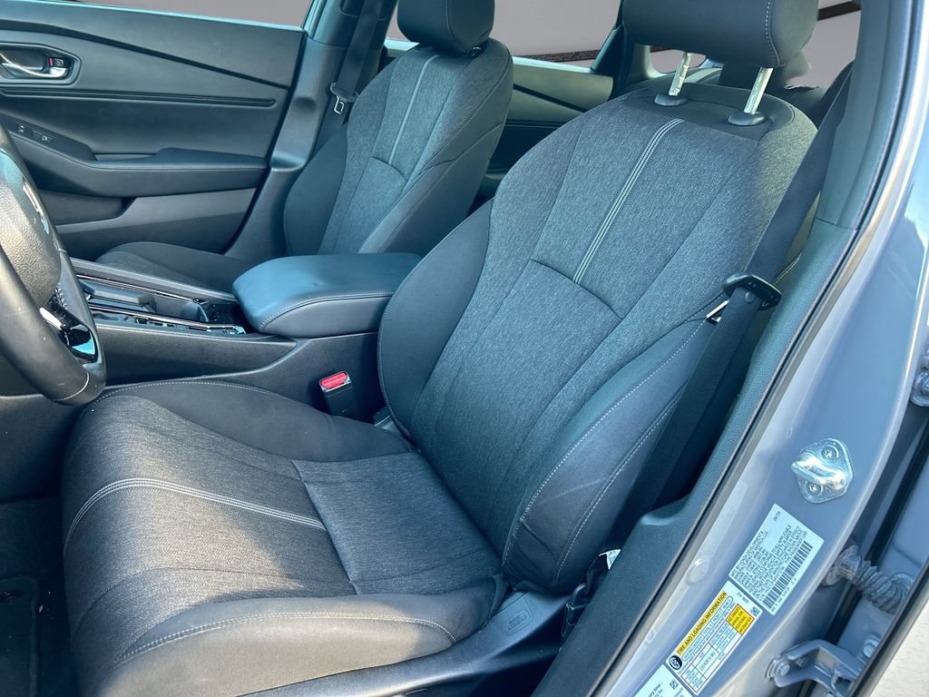 Used 2024 Honda Accord Sport image 11