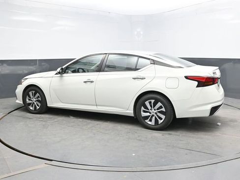 Used 2021 Nissan Altima 2.5 S FWD image 4