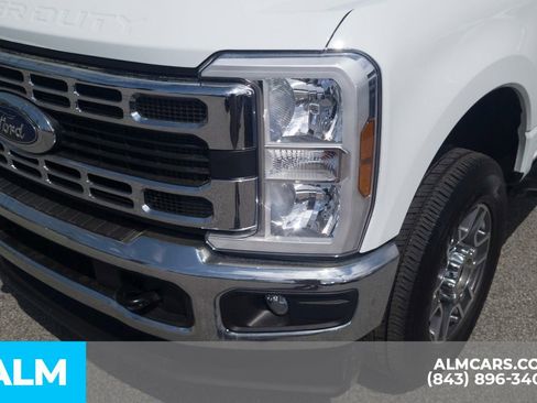 Used 2025 Ford F250 XLT image 12