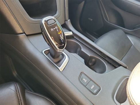 Used 2019 Cadillac XT5 Premium Luxury image 32