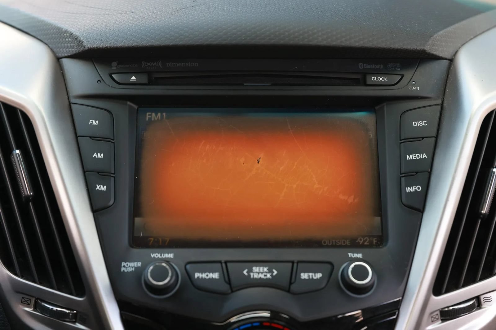 Used 2013 Hyundai Veloster w/ Style Pkg FWD image 31
