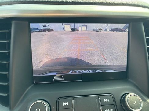 Used 2021 GMC Acadia SLE w/ Driver Convenience Package AWD/4WD image 43