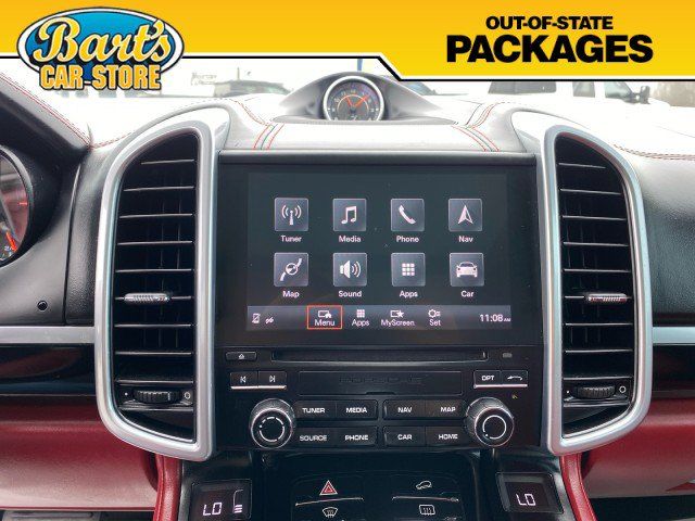 Used 2017 Porsche Cayenne Platinum Edition AWD/4WD image 33