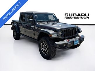 Used 2025 Jeep Gladiator Rubicon w/ Safety Group AWD/4WD video 1
