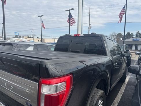 Used 2021 Ford F150 Limited image 4