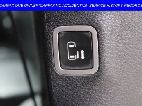 Used 2018 Chrysler Pacifica Limited w/ Advanced Safetytec Group image 23