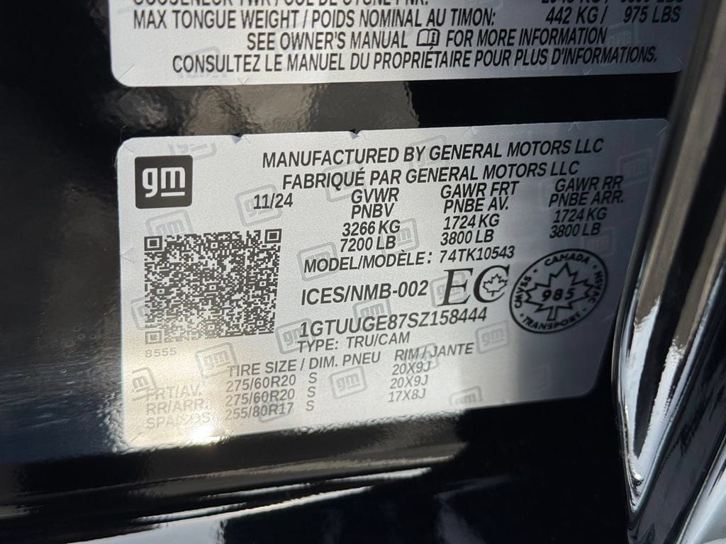Used 2025 GMC Sierra 1500 Denali AWD/4WD image 26