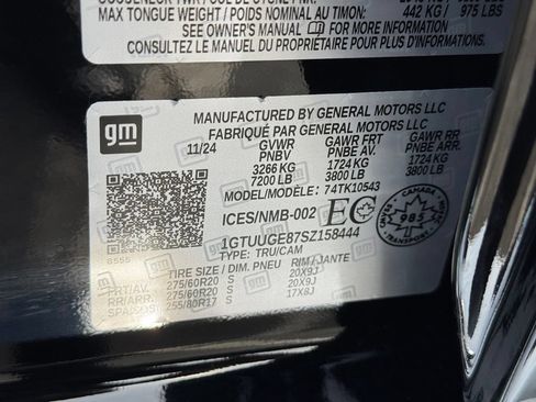 Used 2025 GMC Sierra 1500 Denali AWD/4WD image 26