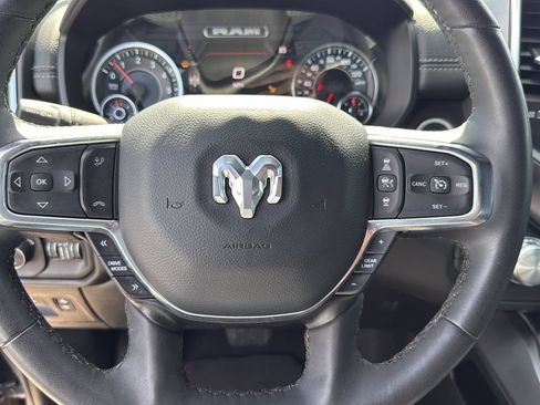 Used 2025 RAM 1500 Laramie AWD/4WD image 15