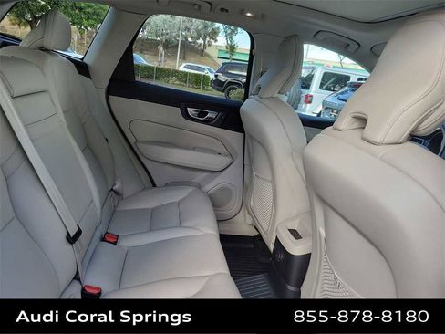 Used 2022 Volvo XC60 T8 Inscription Expression w/ Advanced Package image 21