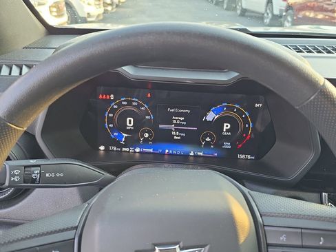 Used 2025 Chevrolet Colorado Trail Boss AWD/4WD image 20