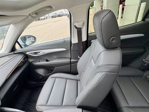 Used 2026 Buick Envision Avenir AWD/4WD image 15