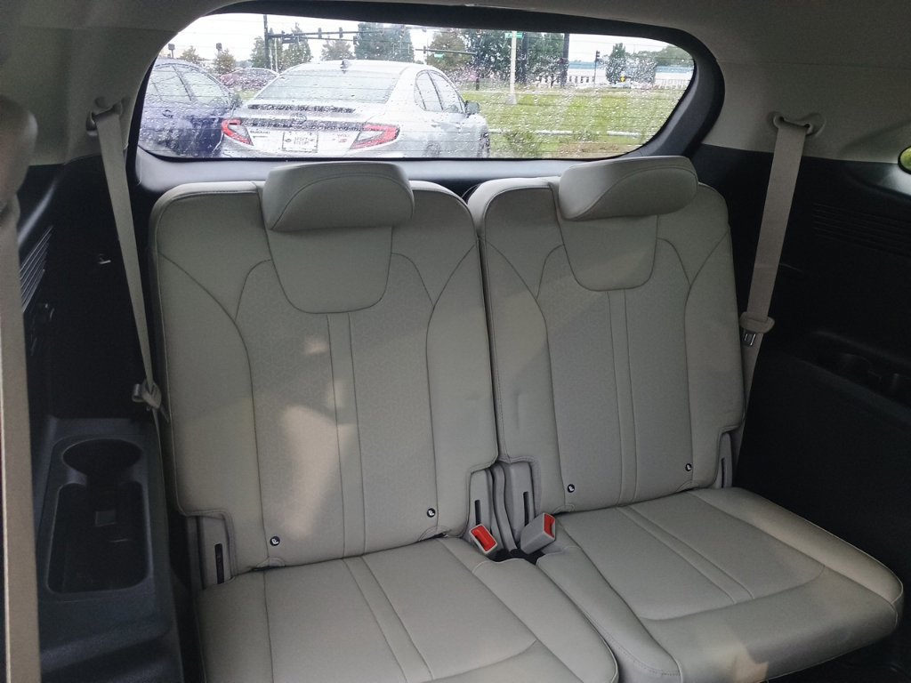 Used 2021 Kia Sorento EX FWD image 26