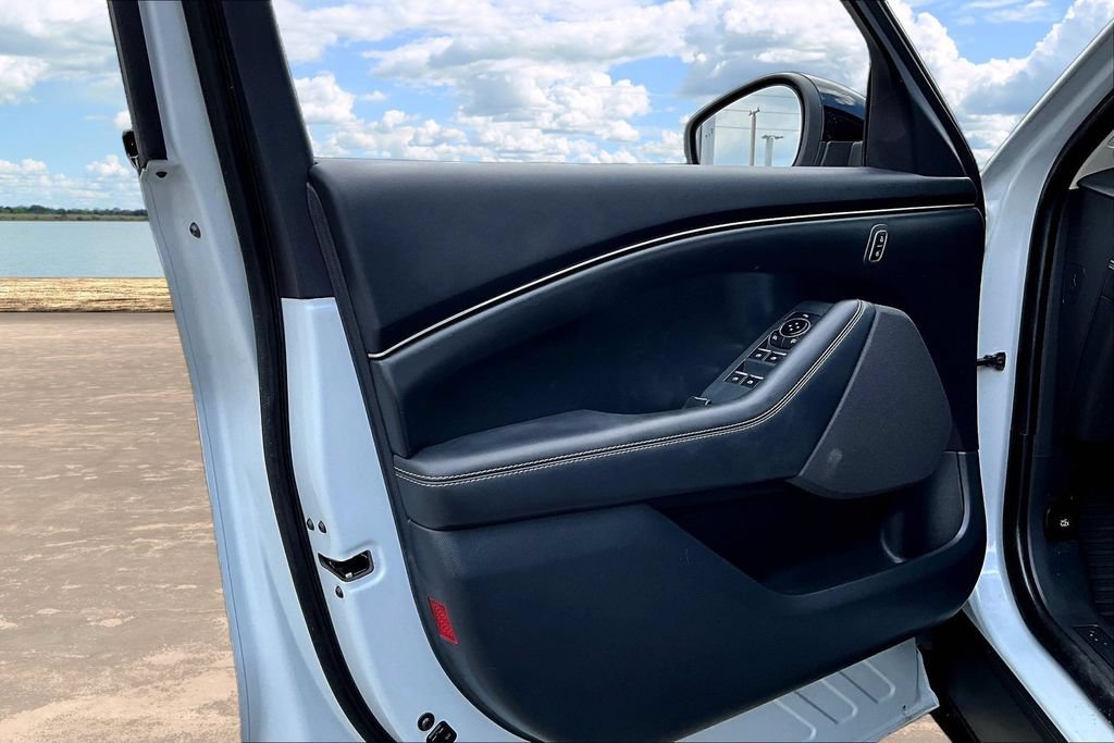 Used 2023 Ford Mustang Mach-E Select RWD image 20
