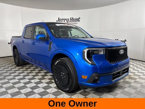 Used 2025 Ford Maverick Lobo AWD/4WD image 4