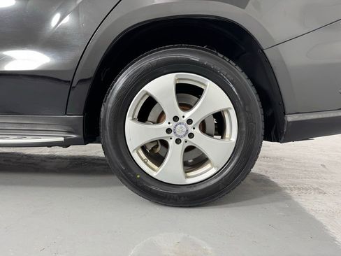 Used 2017 Mercedes-Benz GLS 450 4MATIC image 25