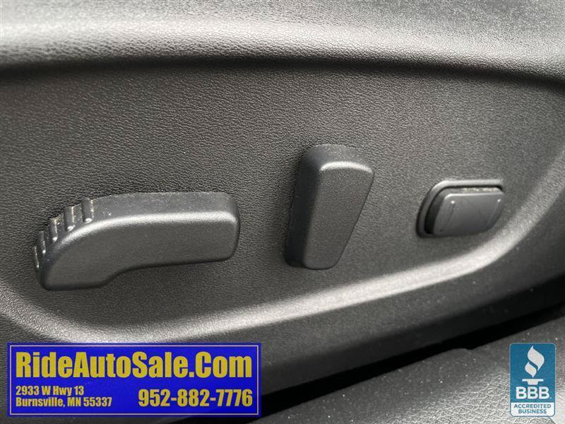 Used 2020 Nissan Rogue Sport SV w/ All-Weather Package AWD/4WD image 17