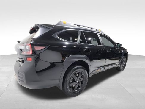 Used 2025 Subaru Outback Wilderness AWD/4WD image 4