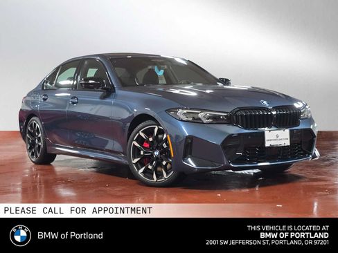 Used 2026 BMW 330i xDrive Sedan w/ M Sport Package AWD/4WD image 1