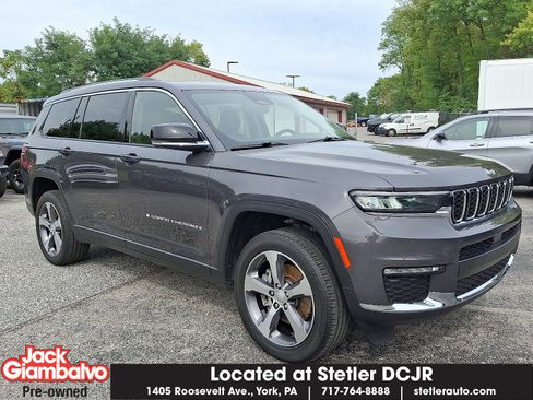 Used 2023 Jeep Grand Cherokee L Limited w/ Trailer Tow Group (B) image 1