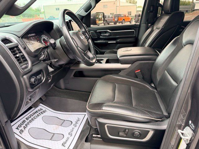 Used 2022 RAM 1500 Laramie AWD/4WD image 19