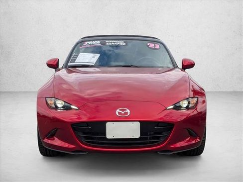 Used 2023 MAZDA MX-5 Miata Grand Touring image 2