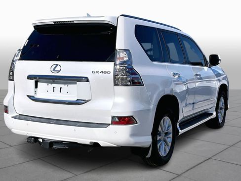 Used 2018 Lexus GX 460 Premium w/ Premium Package image 13