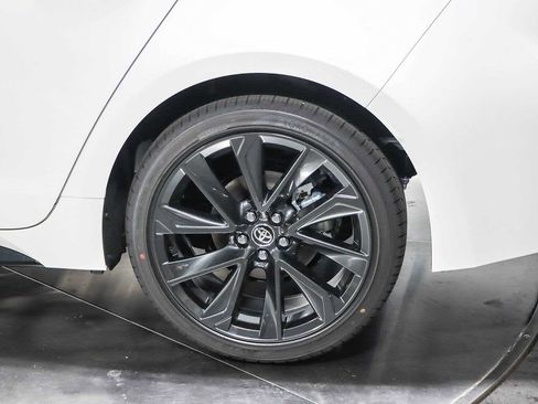 New 2025 Toyota Corolla SE image 10