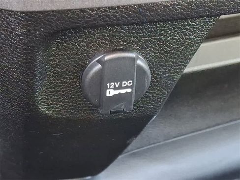 Used 2020 RAM 1500 Tradesman w/ Tradesman SXT Package image 22