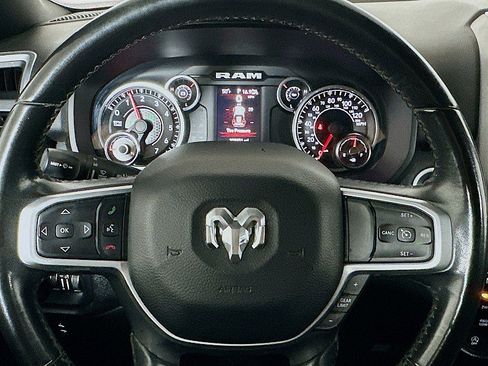 Used 2019 RAM 1500 Big Horn image 12