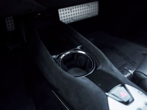 Used 2023 Ferrari SF90 Stradale image 52