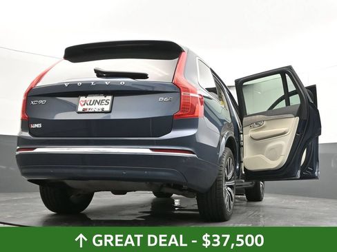 Used 2023 Volvo XC90 B6 Plus AWD/4WD image 75