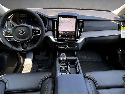 New 2026 Volvo XC90 B6 Ultra image 5