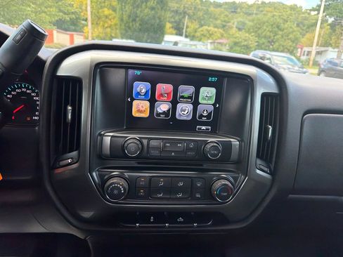 Used 2019 Chevrolet Silverado 1500 LT AWD/4WD image 11