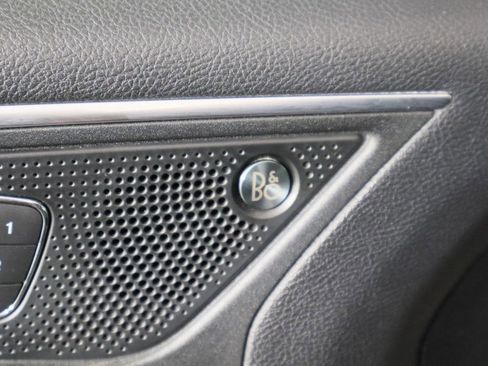 Used 2022 Ford Edge Titanium image 24