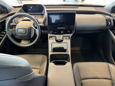 Used 2024 Toyota bZ4X AWD image 26