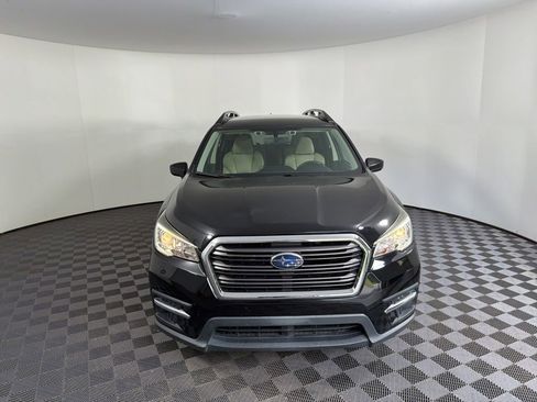 Used 2019 Subaru Ascent Premium AWD/4WD image 4