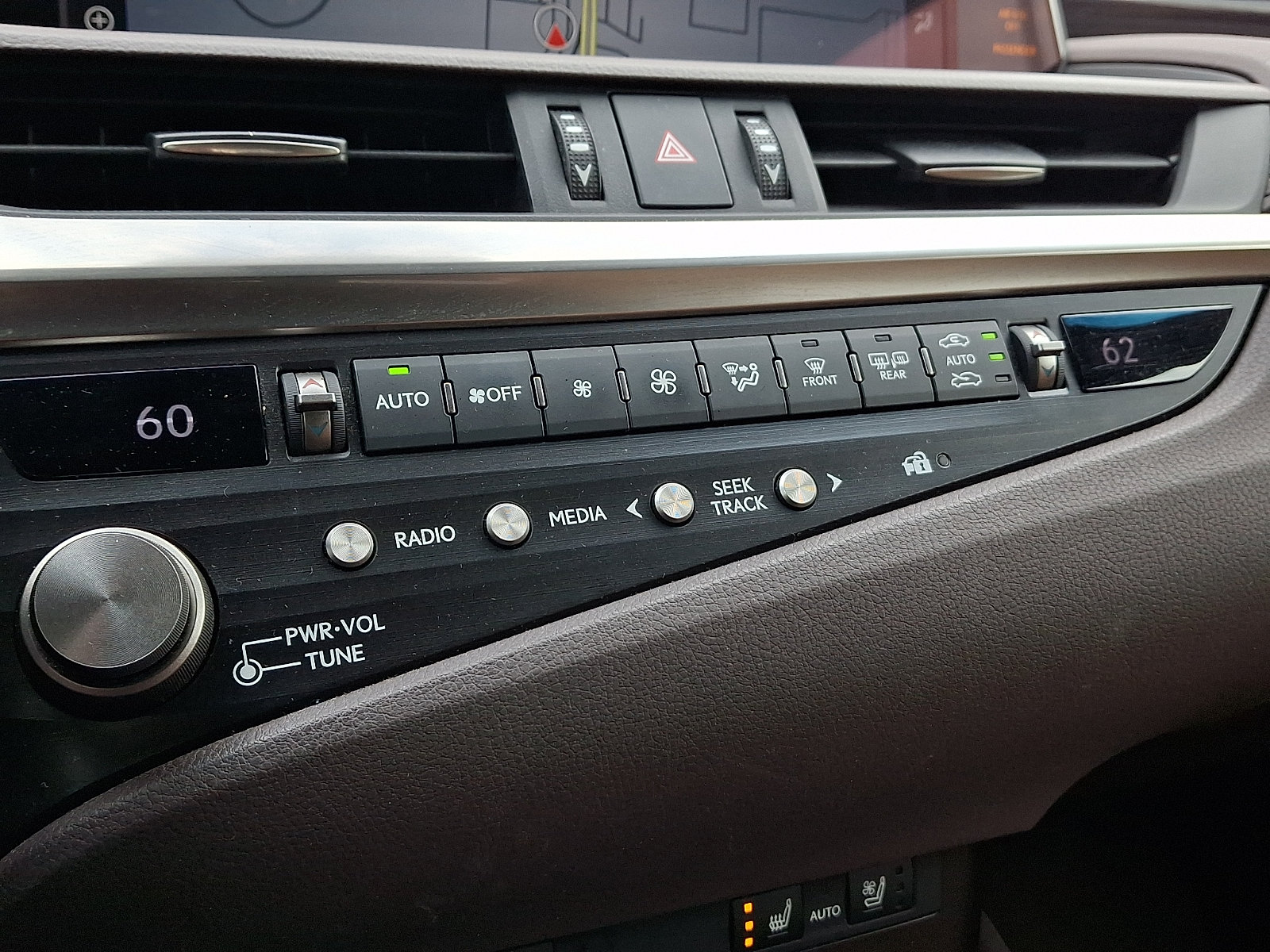 Used 2021 Lexus ES 250 w/ Premium Package AWD/4WD image 16