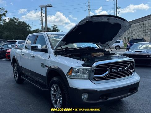 Used 2018 RAM 1500 Laramie Longhorn w/ Convenience Group AWD/4WD image 40