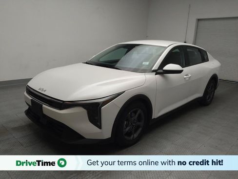 Used 2025 Kia K4 FWD image 1