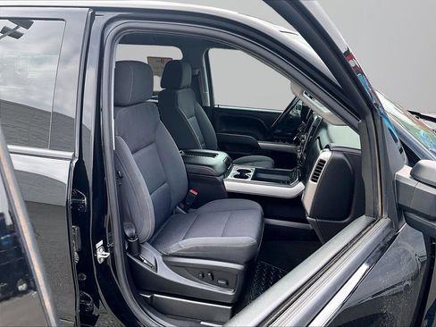 Used 2018 Chevrolet Silverado 1500 LT w/ True North Edition AWD/4WD image 8