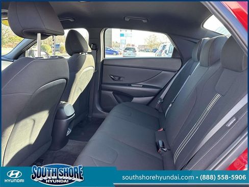 Certified 2025 Hyundai Elantra Sport w/ Cargo Package image 12
