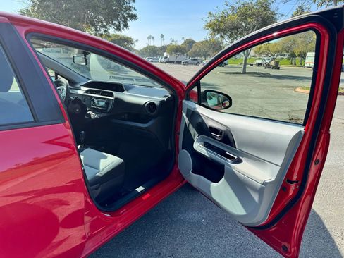 Used 2013 Toyota Prius C Two image 17