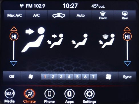 Used 2023 Dodge Charger R/T w/ Blacktop Package image 17