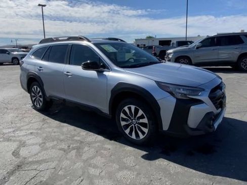 Used 2024 Subaru Outback Limited AWD/4WD image 2
