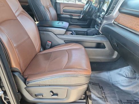 Used 2019 RAM 2500 Limited w/ Cold Weather Group image 16